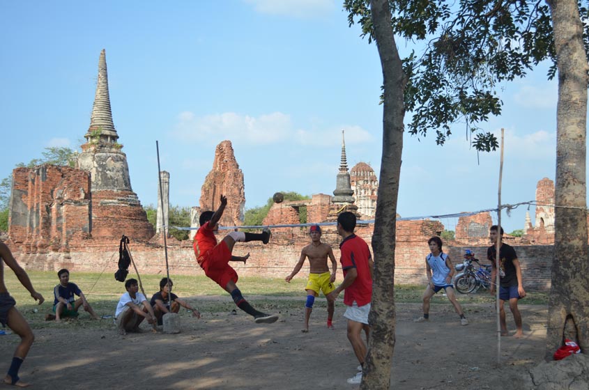 takraw in ruins