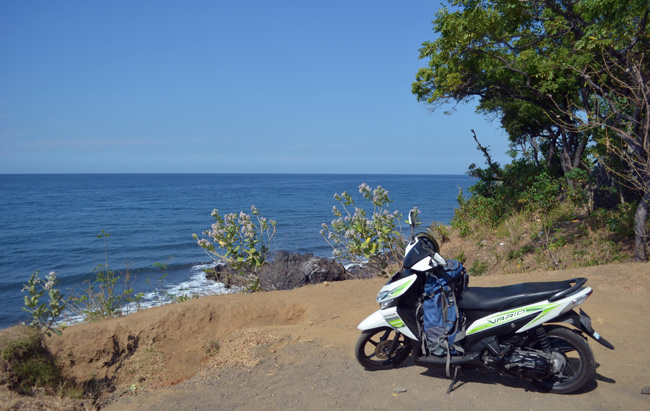 Motorbiking Bali Coast